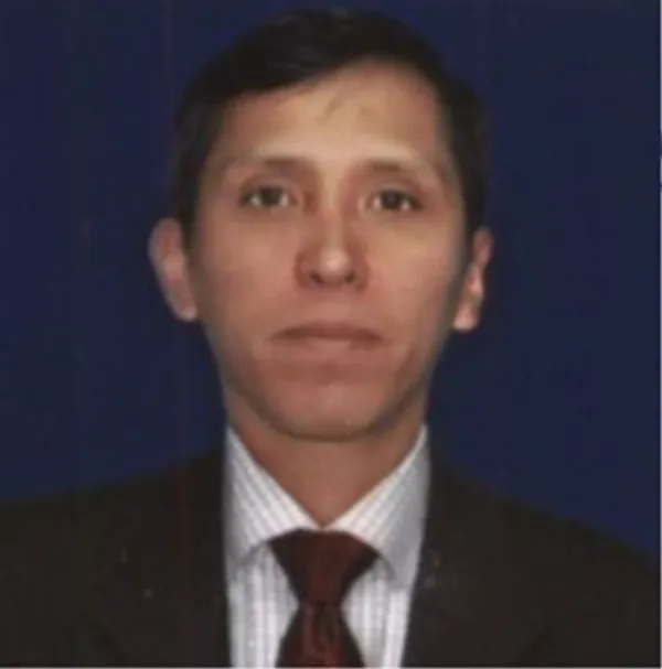 Dr. Rodrigo Guachalla Escobar